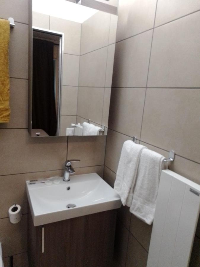 Appartamento Di 45Mq A Balerna Esterno foto