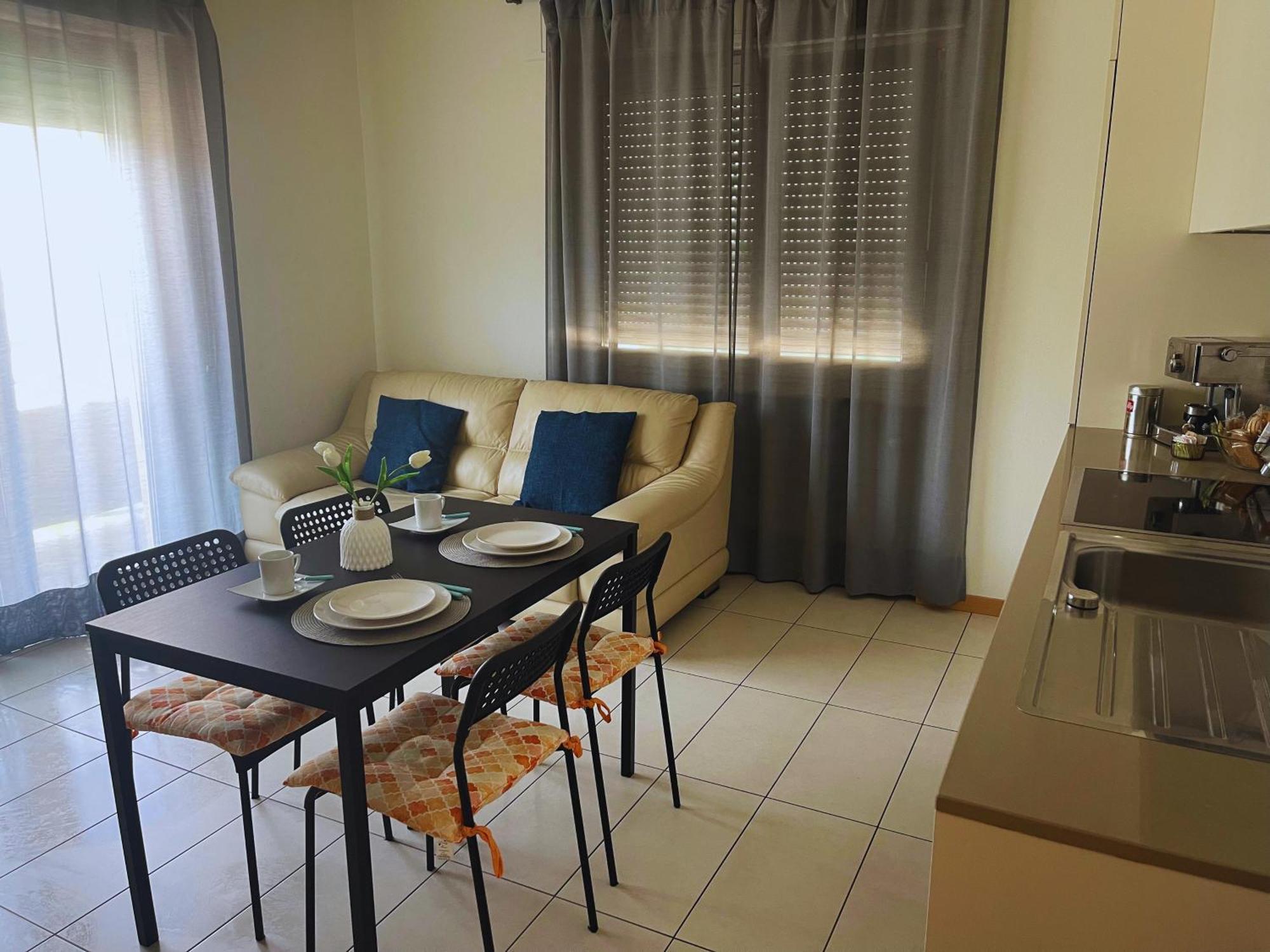 Appartamento Di 45Mq A Balerna Esterno foto